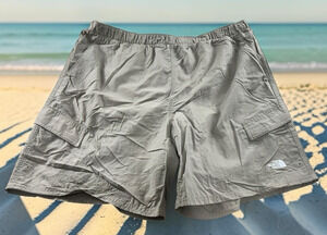 Men's The North Face Beige Swim Outdoors Shorts Sz XL Lined Cargo Pockets Trunks